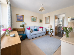 Sitting Room- click for photo gallery
